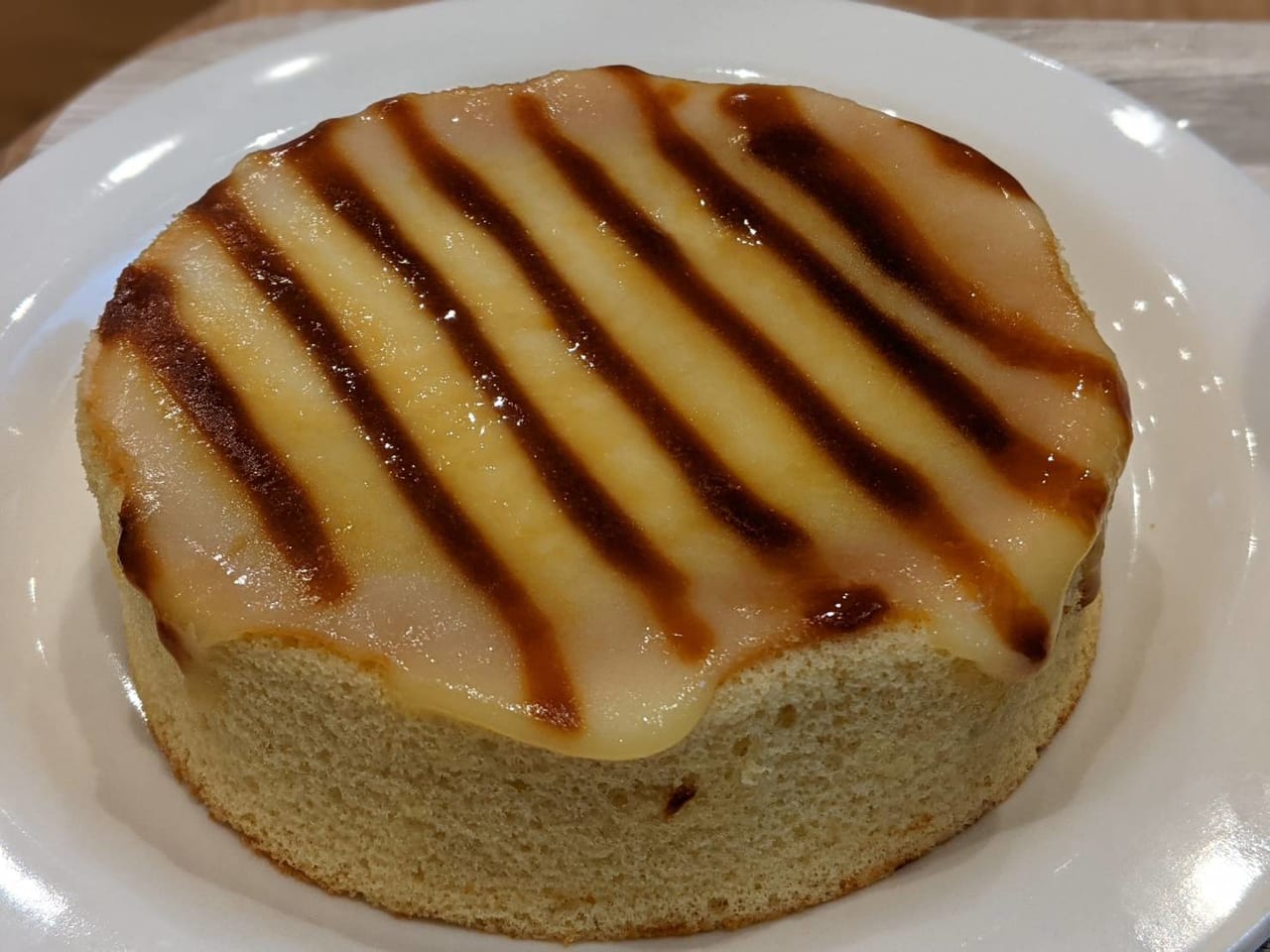 江戸川区 りんごバター使用のスフレケーキ モス カフェ の期間限定が美味しい 号外net 江戸川区