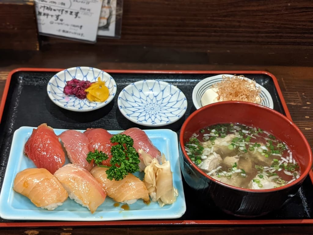 源八島寿司ランチ