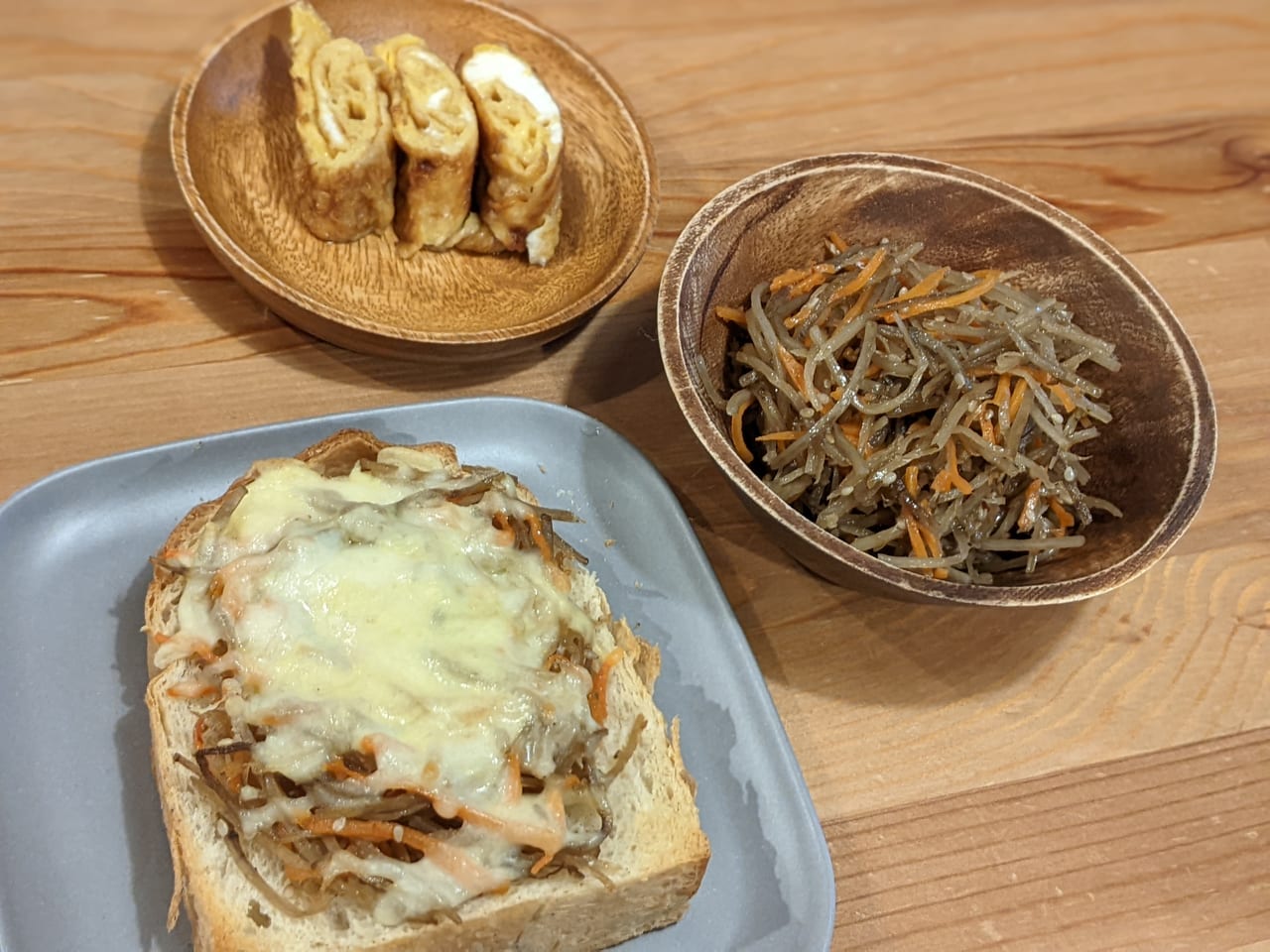 出汁食パンおかず