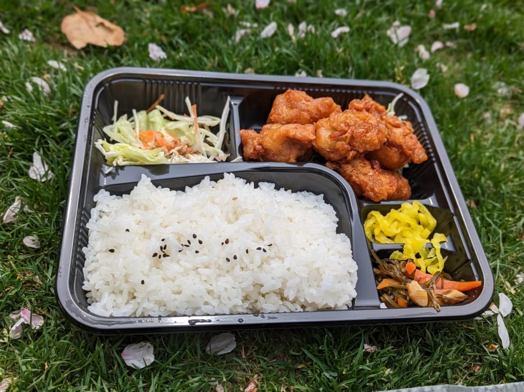 唐揚げ弁当