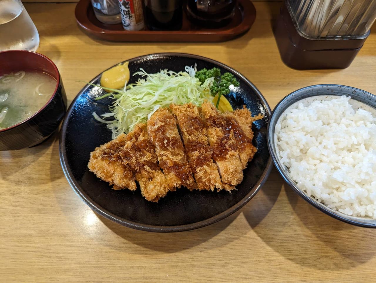 チキンカツ定食