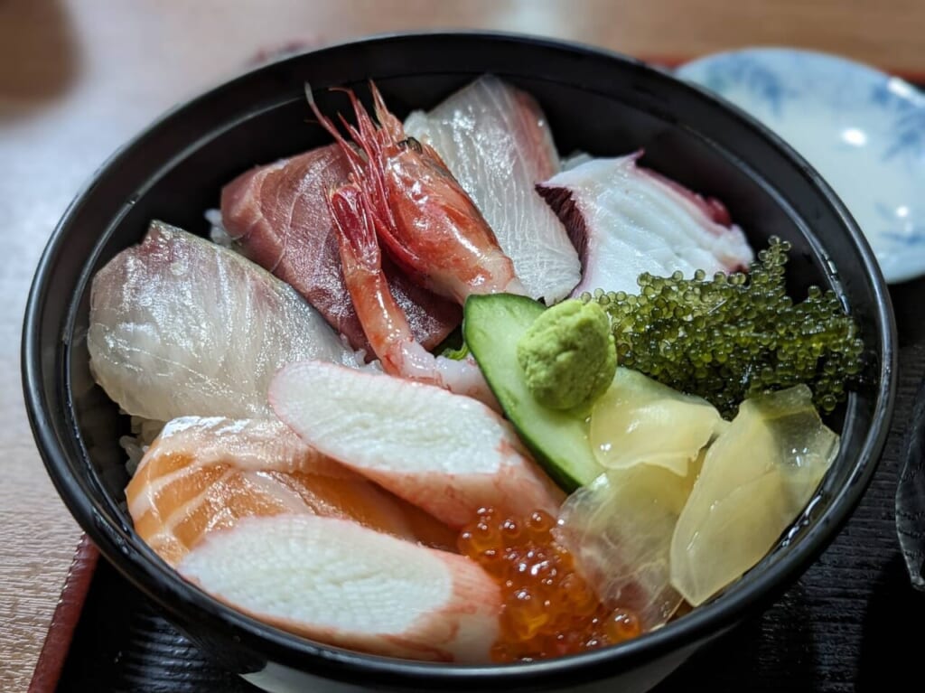 海鮮丼