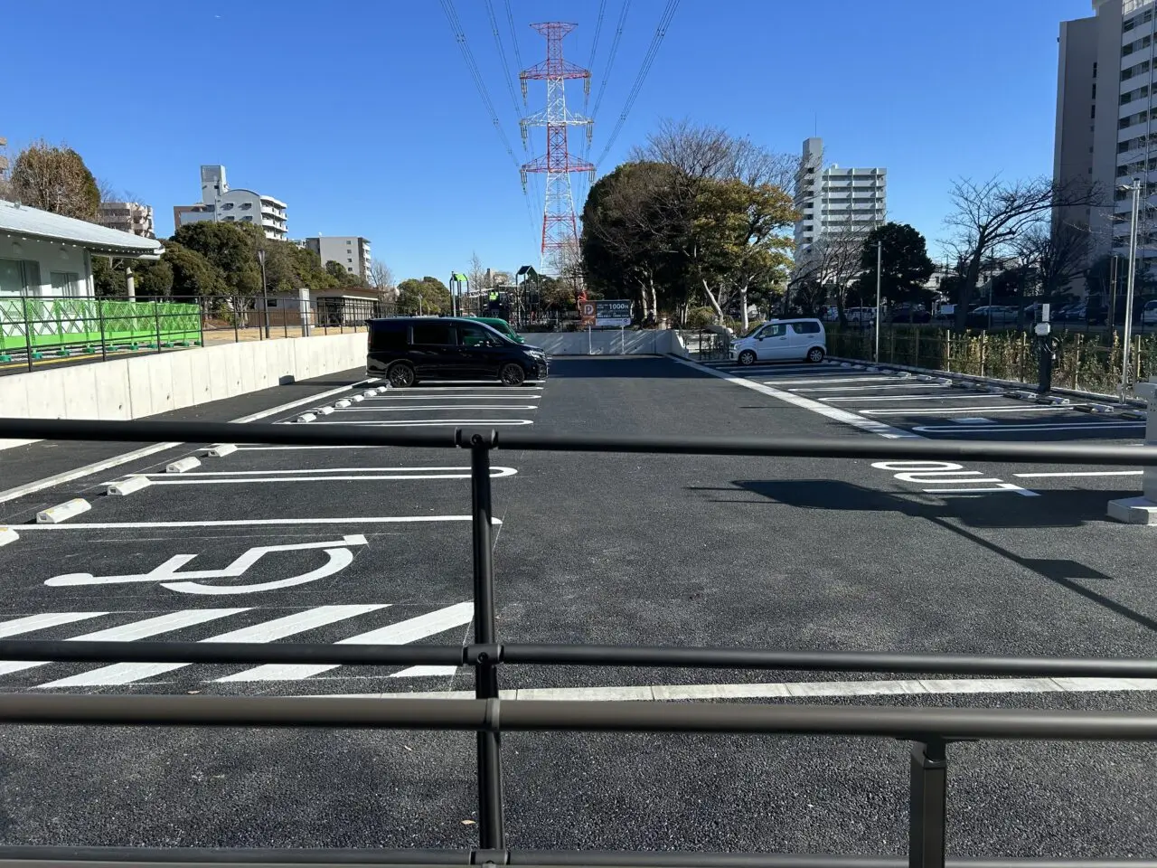 ファミリースポーツ広場の駐車場