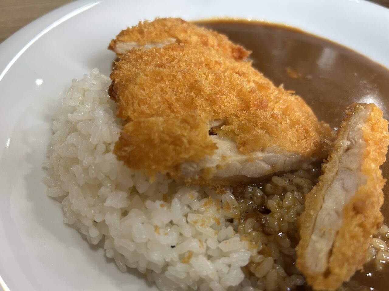 すずや食堂のヘルシーチキンカツカレー