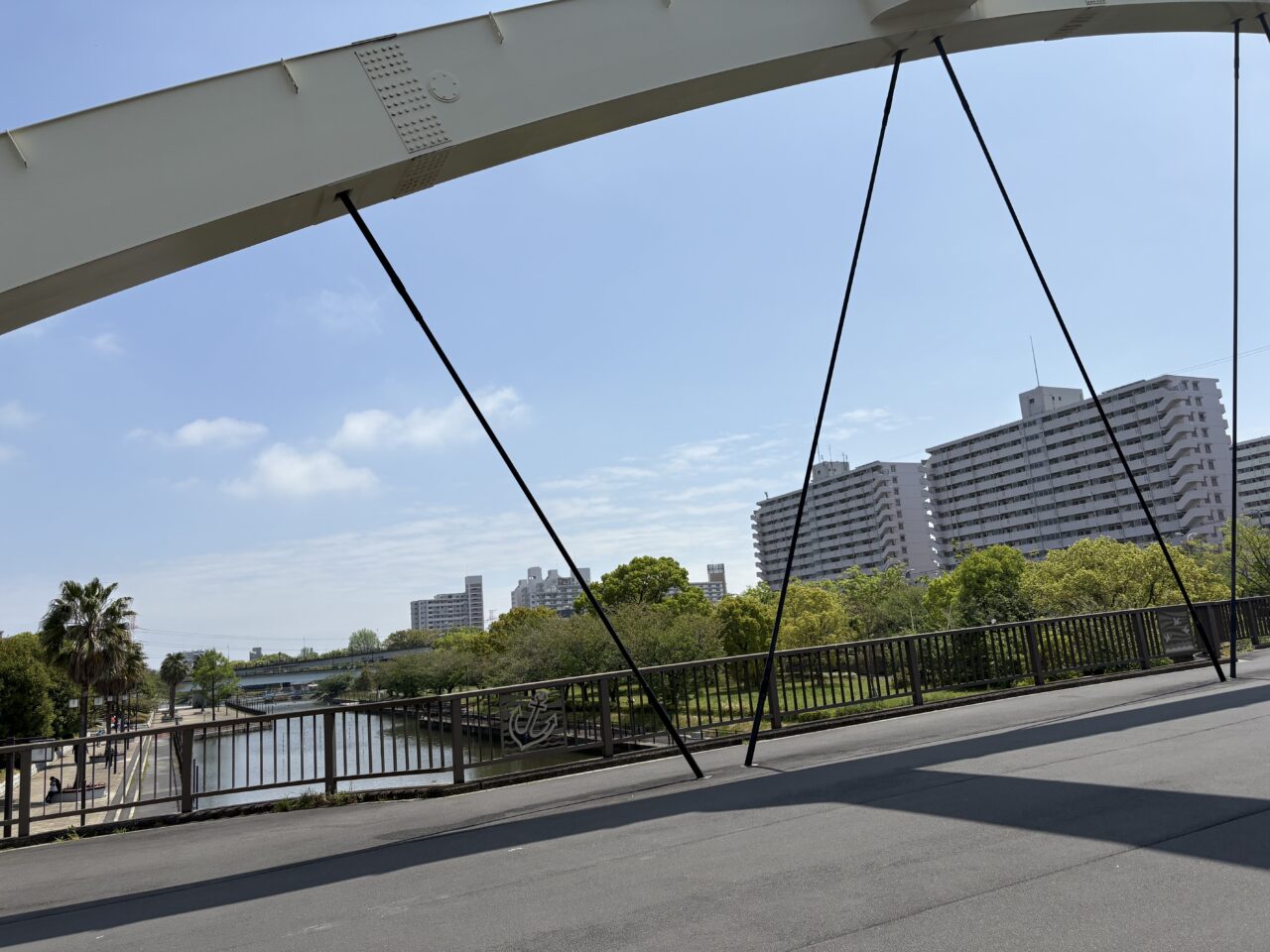 日テレ系ドラマ「恋は闇」のロケ地に使われたつばさ橋