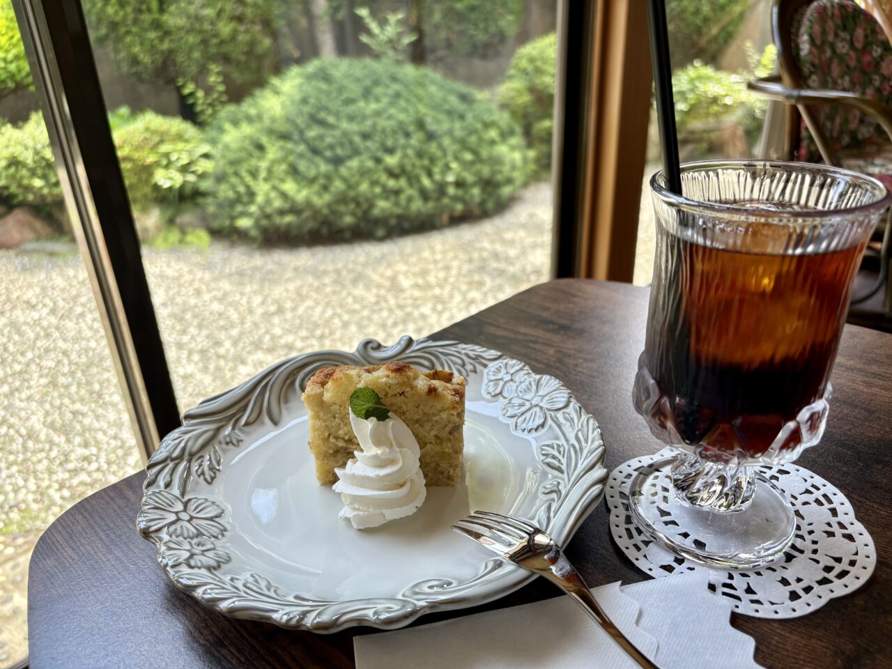 北小岩の本蔵寺にあるカフェコトハナ