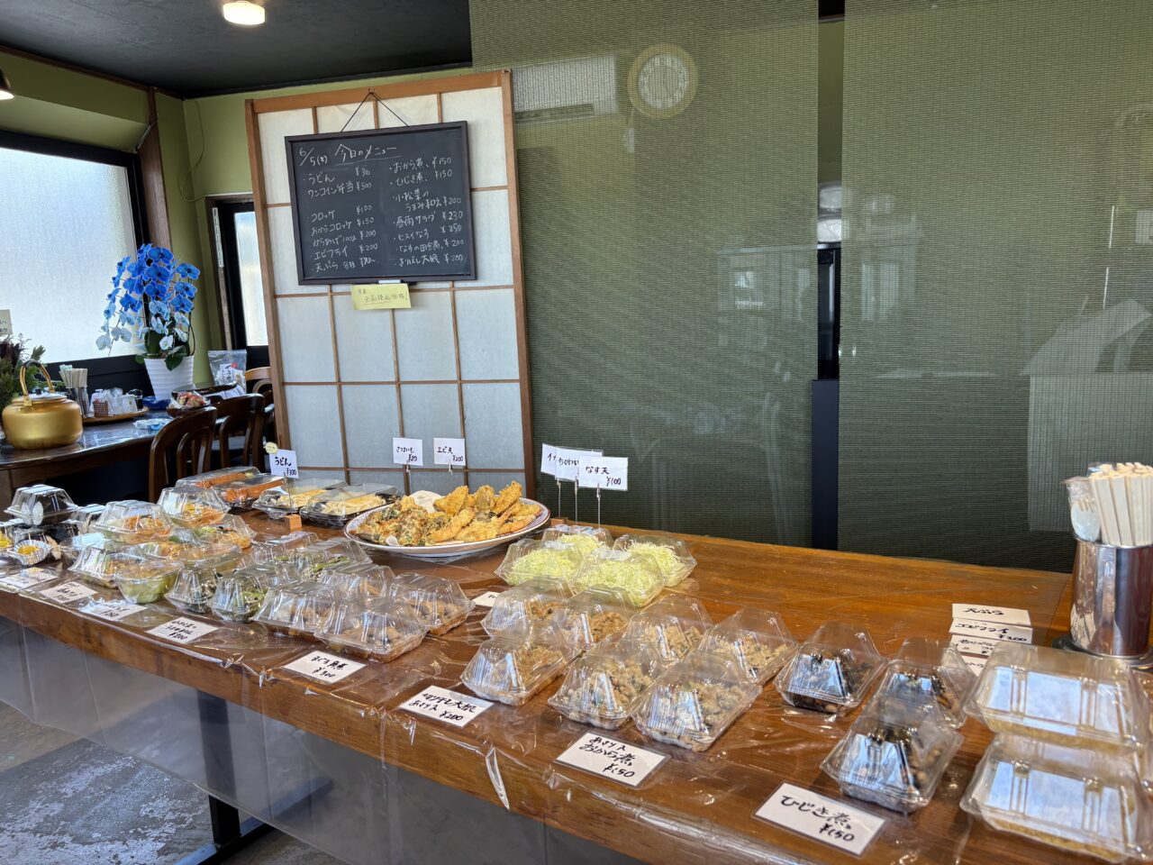 瑞江にオープンしたお惣菜のお店たかはしさんち