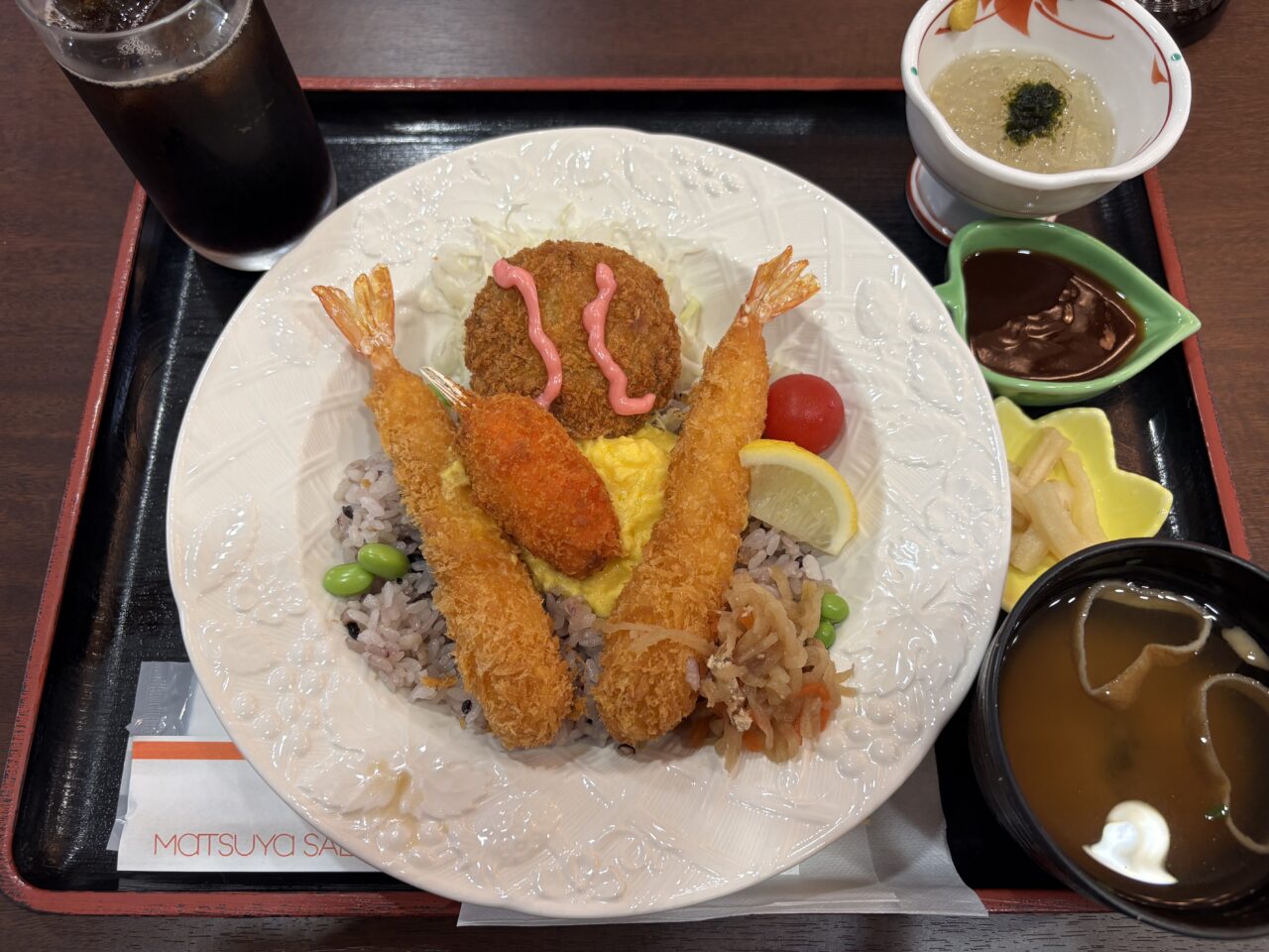 甲子園に出場を決めた関東一高を応援するスペシャルメニューを提供しているグリーンパレスのレストラン