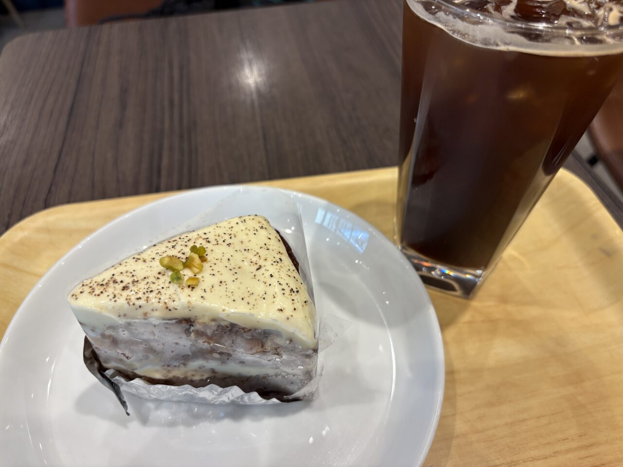 reward coffee4周年記念のプレミアムキャロットケーキ