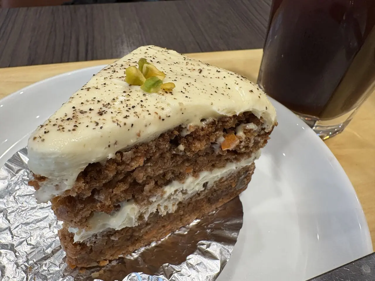 reward coffee4周年記念のプレミアムキャロットケーキ
