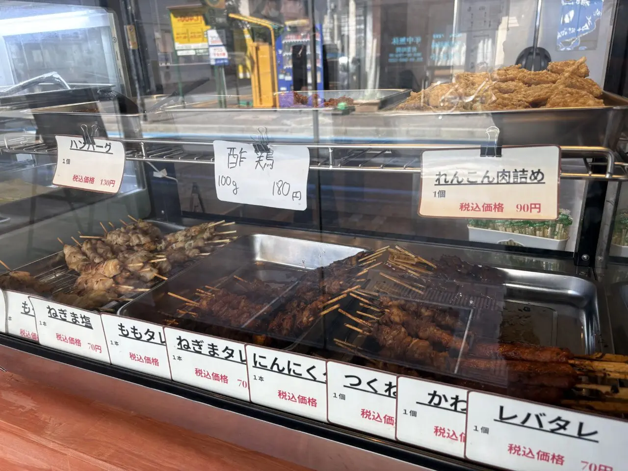 京成小岩にオープンした惣菜と弁当の三ハチ