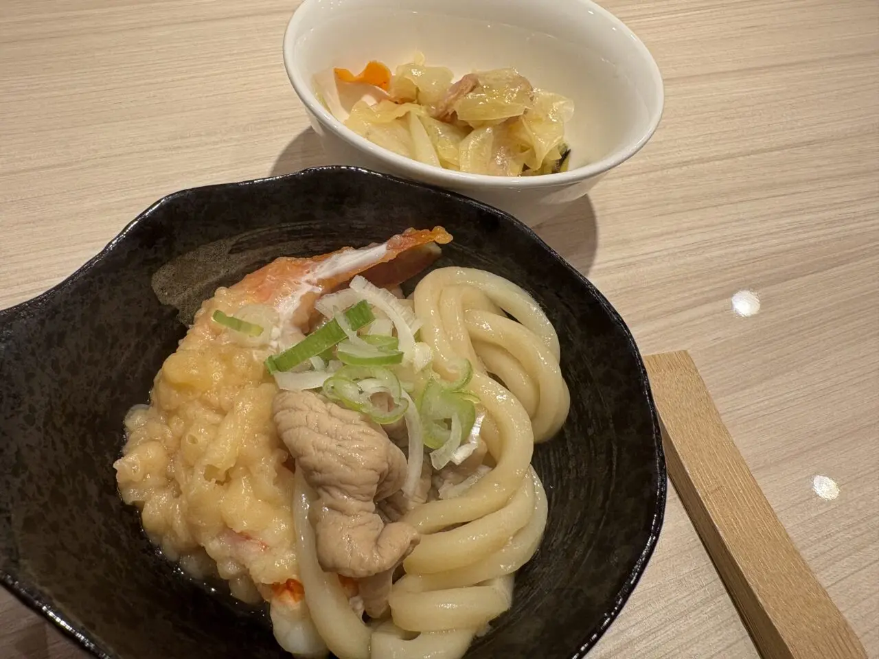 大杉、環七通りにオープンした鉄鍋屋こち