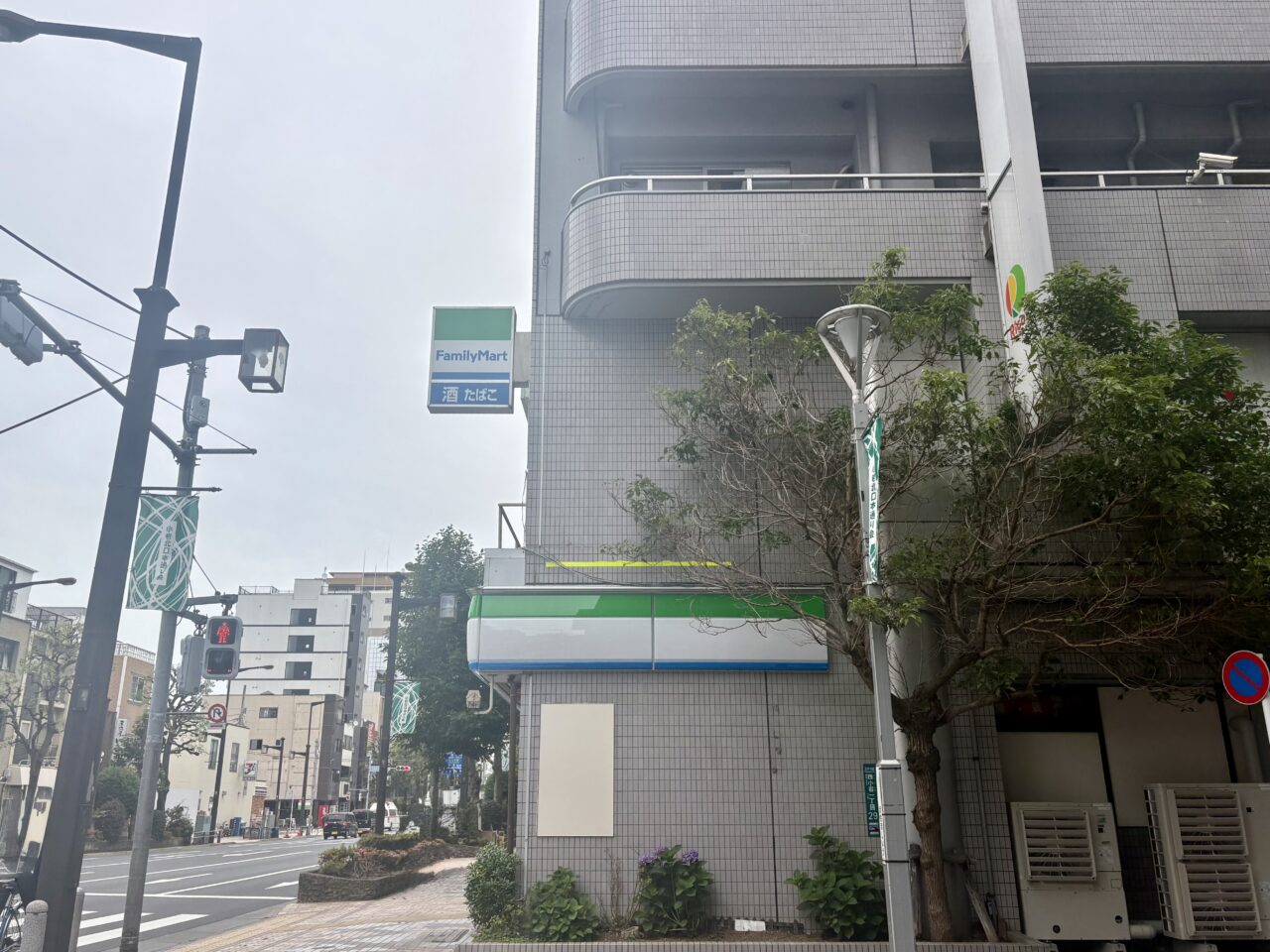 リコス跡地にファミリーマート西小岩一丁目店オープン