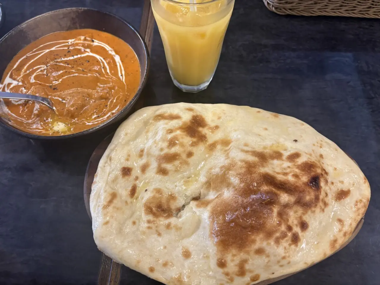 NKダイナー跡地にインドカレー店VINE SOCIAL