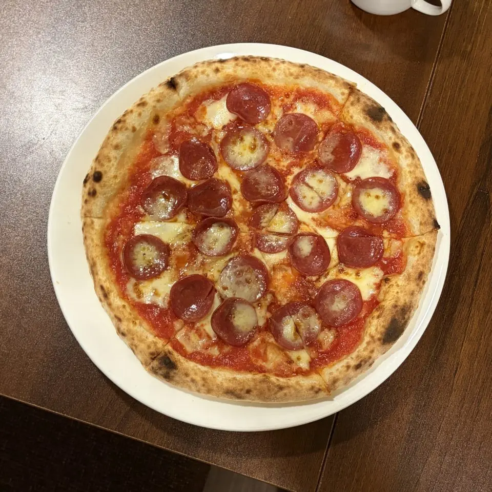 Pizzaフックが京成小岩から新小岩へ移転オープン